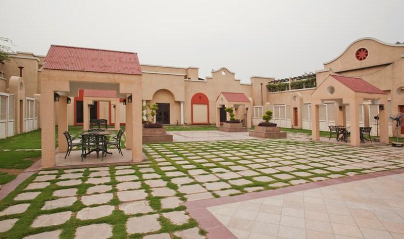 Tivoli Garden Resort Hotel New Delhi Exterior photo