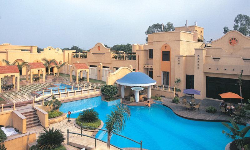 Tivoli Garden Resort Hotel New Delhi Exterior photo